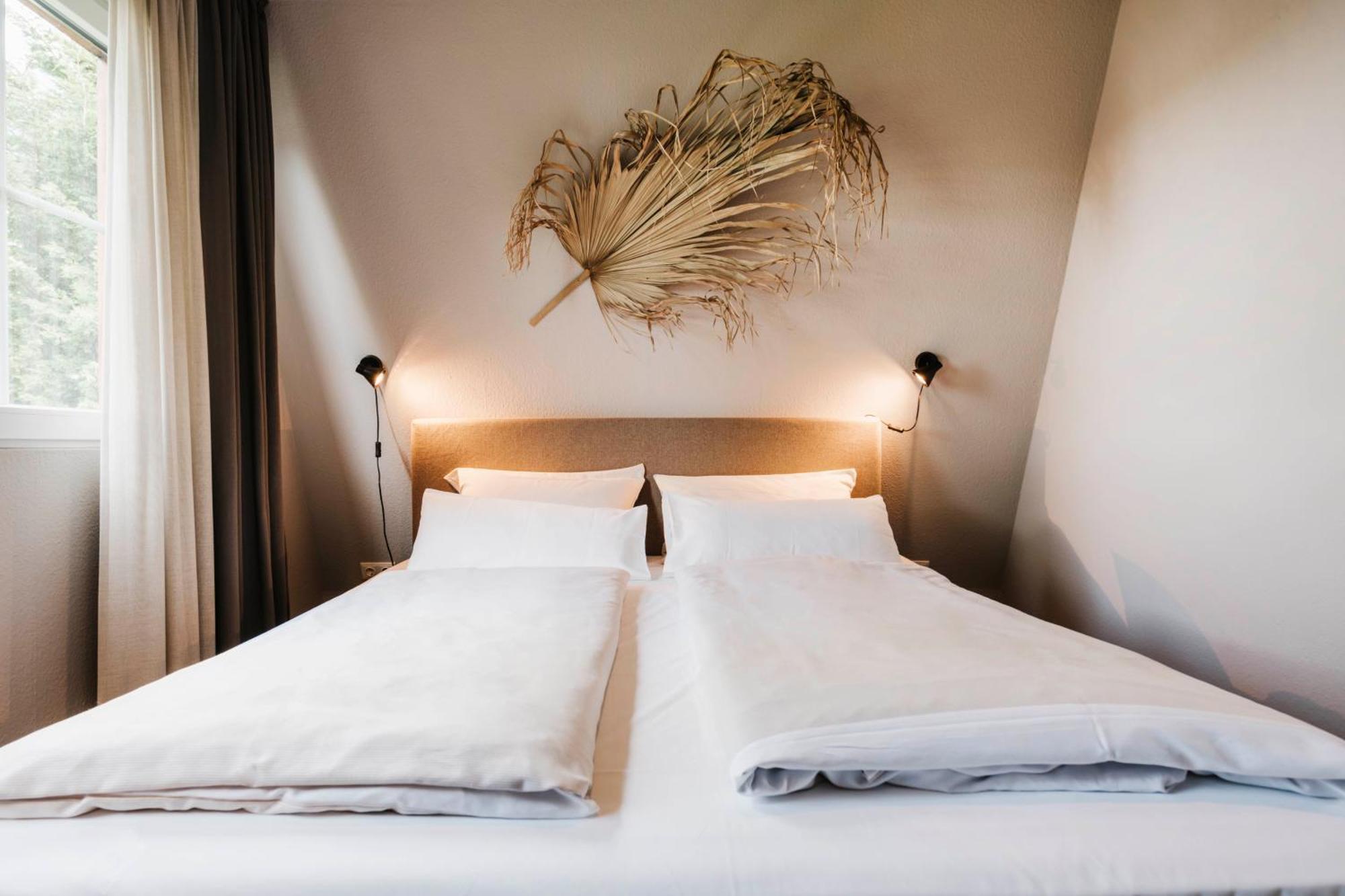 Appartementhotel Seeblick Gronau  Rom bilde