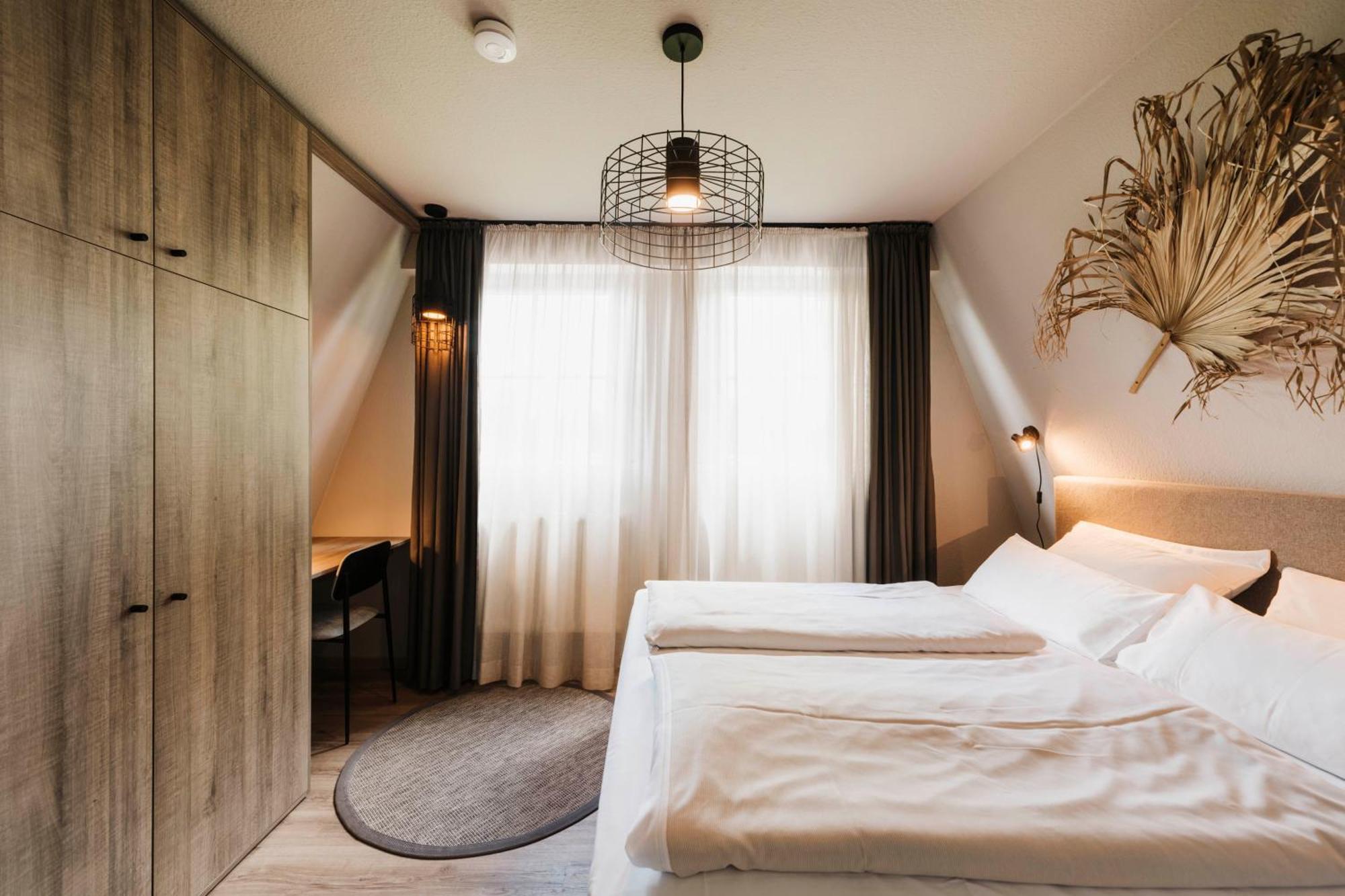 Appartementhotel Seeblick Gronau  Rom bilde